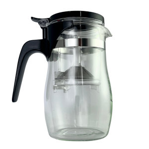 Szklany dzbanek  do herbaty z zaparzaczem 700ml